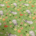 Percal estampado infantil con conejos fondo arena - Imagen 3